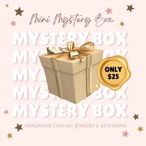 MIni Mystery Box 12 Pz  Handmade Fantasy Jewelry & Keychains
